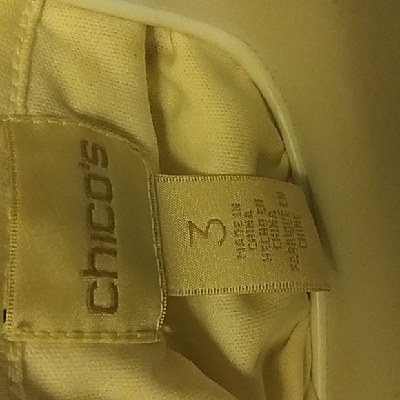 NWOT-  CHICO'S - CREME LACE TOP - 3 - Picture 6 of 8